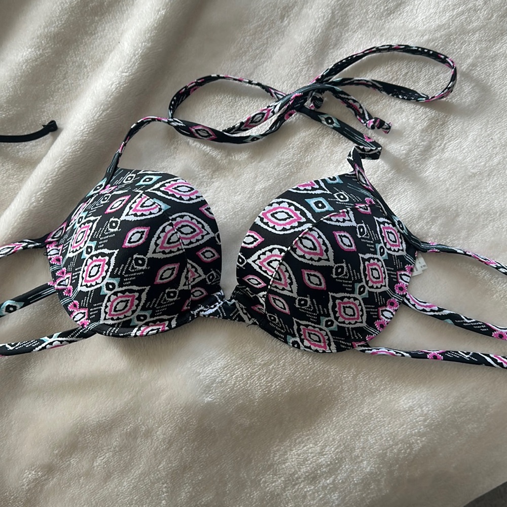 Bathing suit top